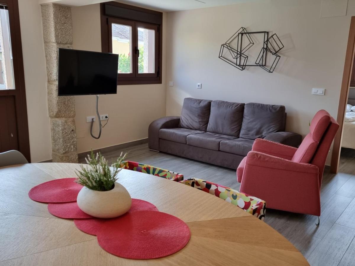 Apartamentos Ria De Aldán Esterno foto