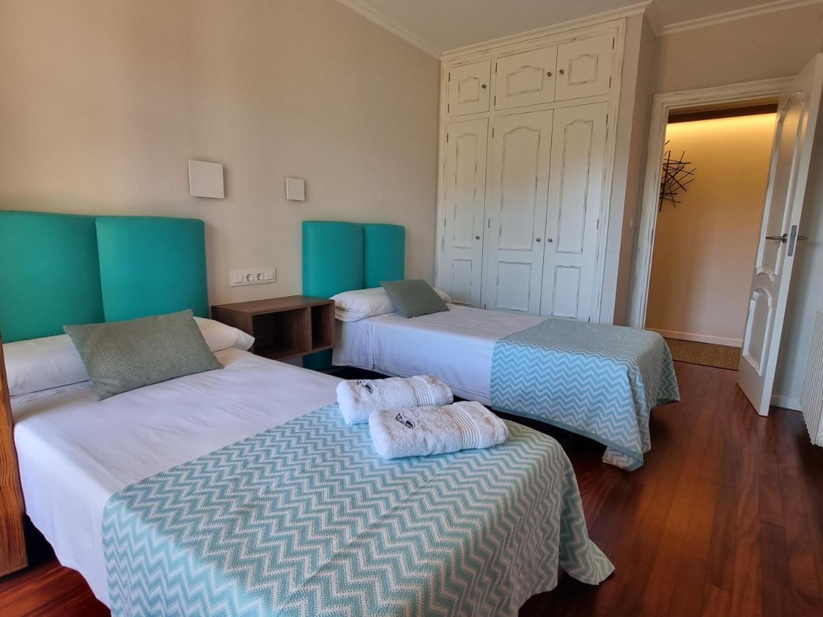 Apartamentos Ria De Aldán Esterno foto
