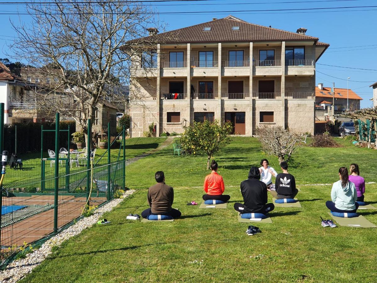 Apartamentos Ria De Aldán Esterno foto