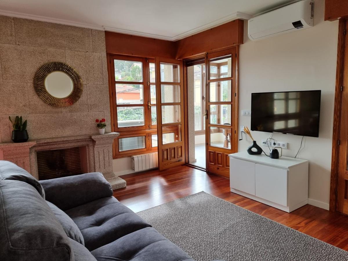 Apartamentos Ria De Aldán Esterno foto