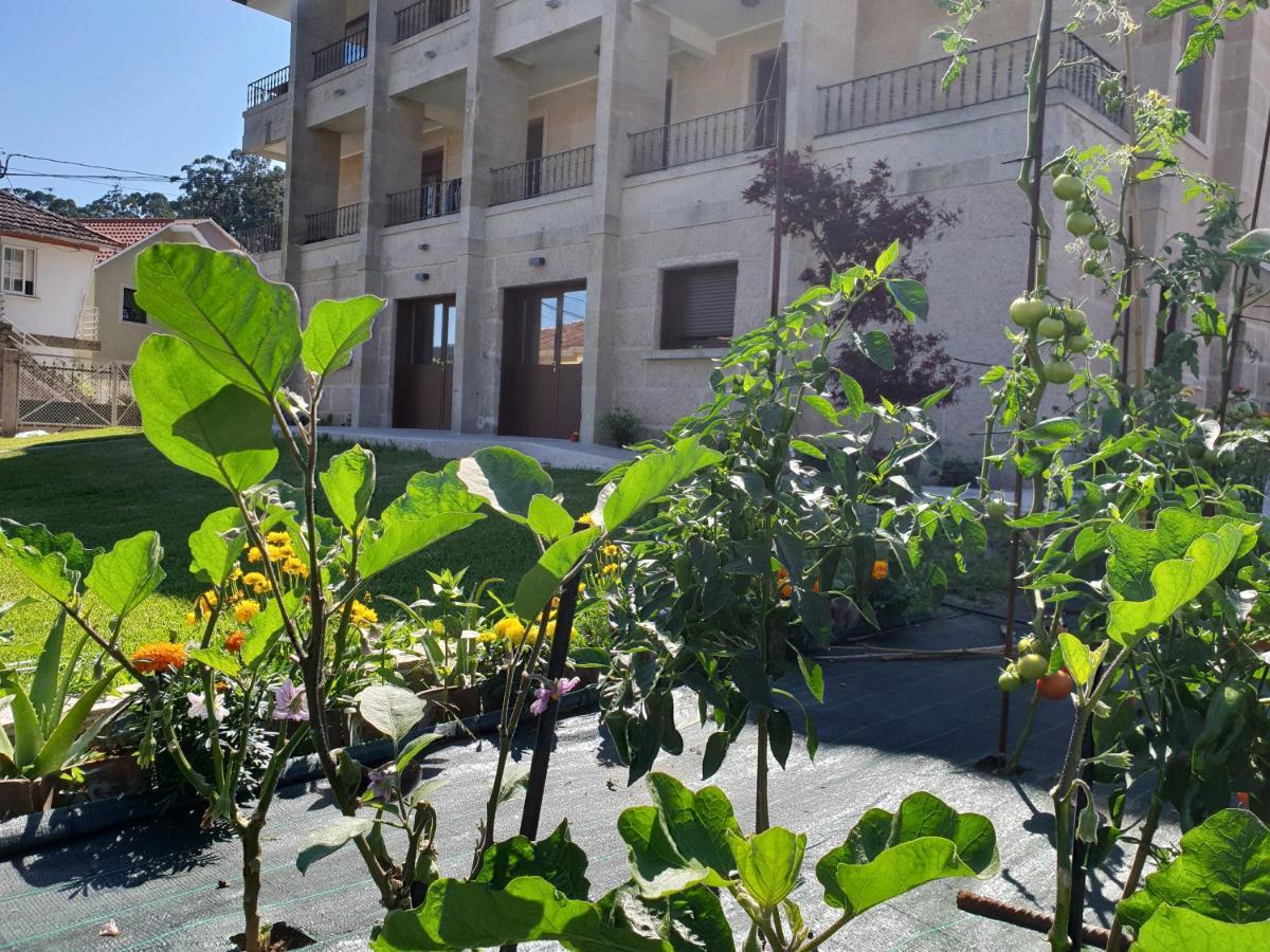 Apartamentos Ria De Aldán Esterno foto